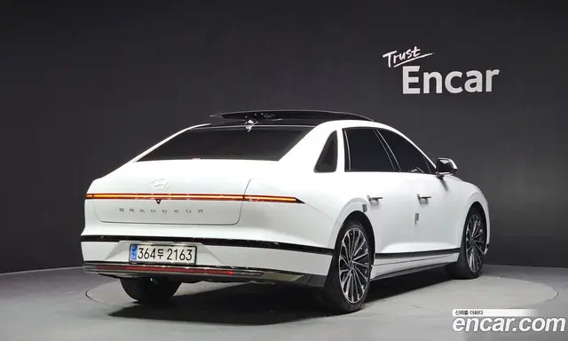 Hyundai Grandeur 2023 3.5 автомат (гидро), миниатюра 2