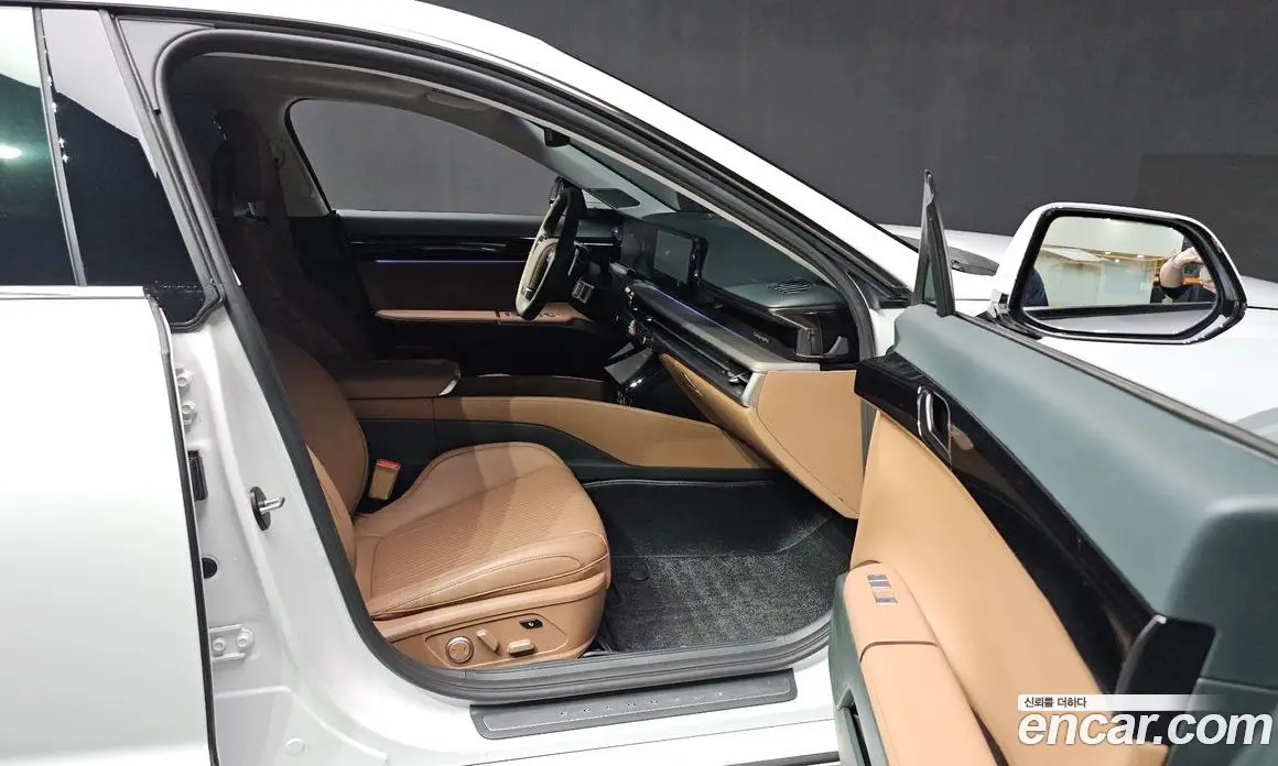Hyundai Grandeur 2023 3.5 автомат (гидро), фото 24