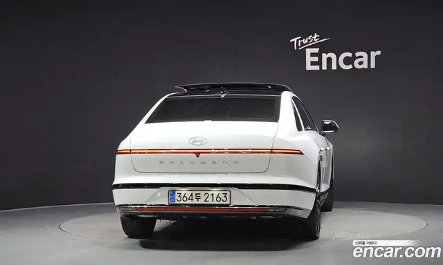 Hyundai Grandeur 2023 3.5 автомат (гидро), миниатюра 4