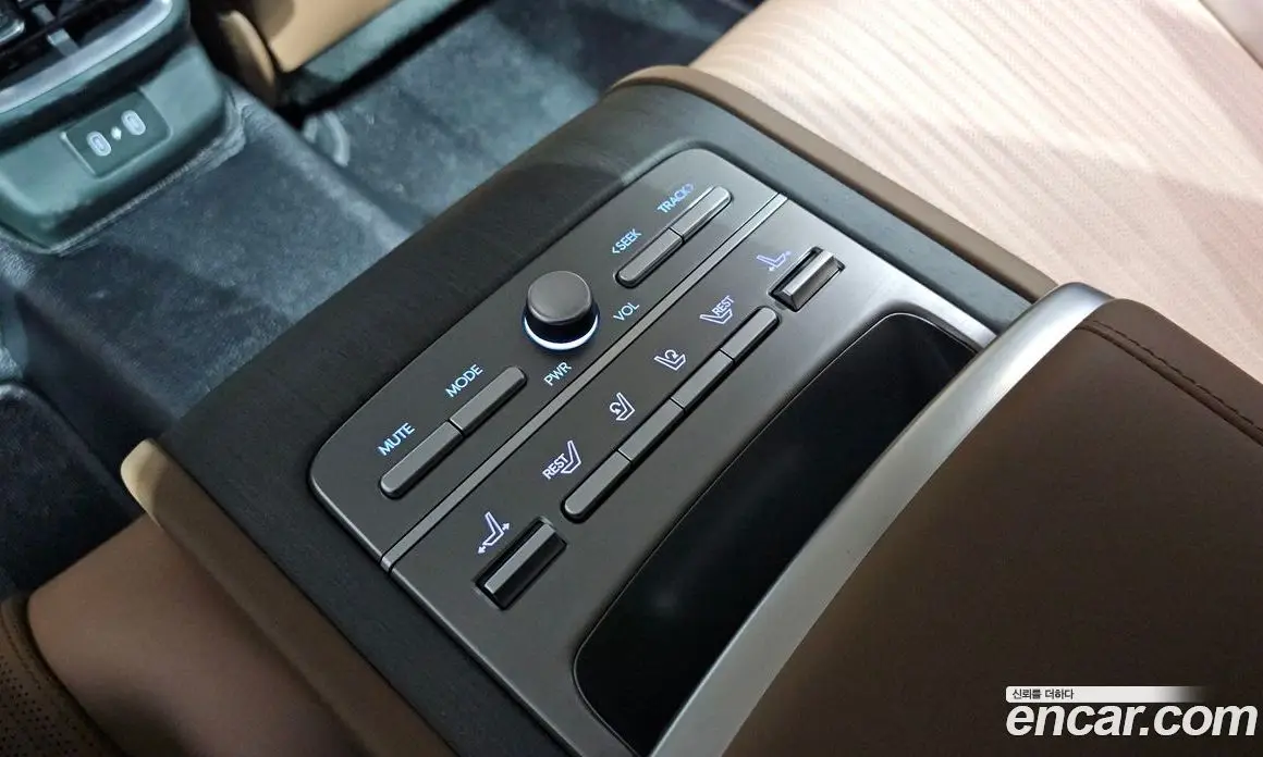 Hyundai Grandeur 2023 3.5 автомат (гидро), фото 31