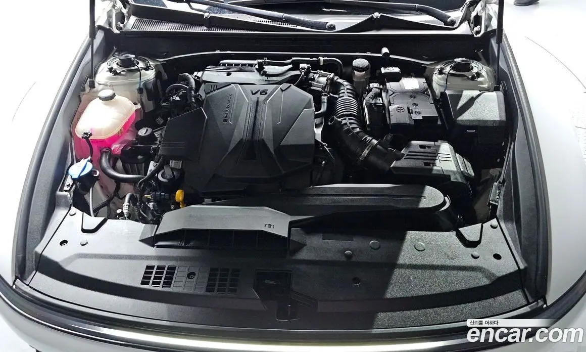 Hyundai Grandeur 2023 3.5 автомат (гидро), фото 6