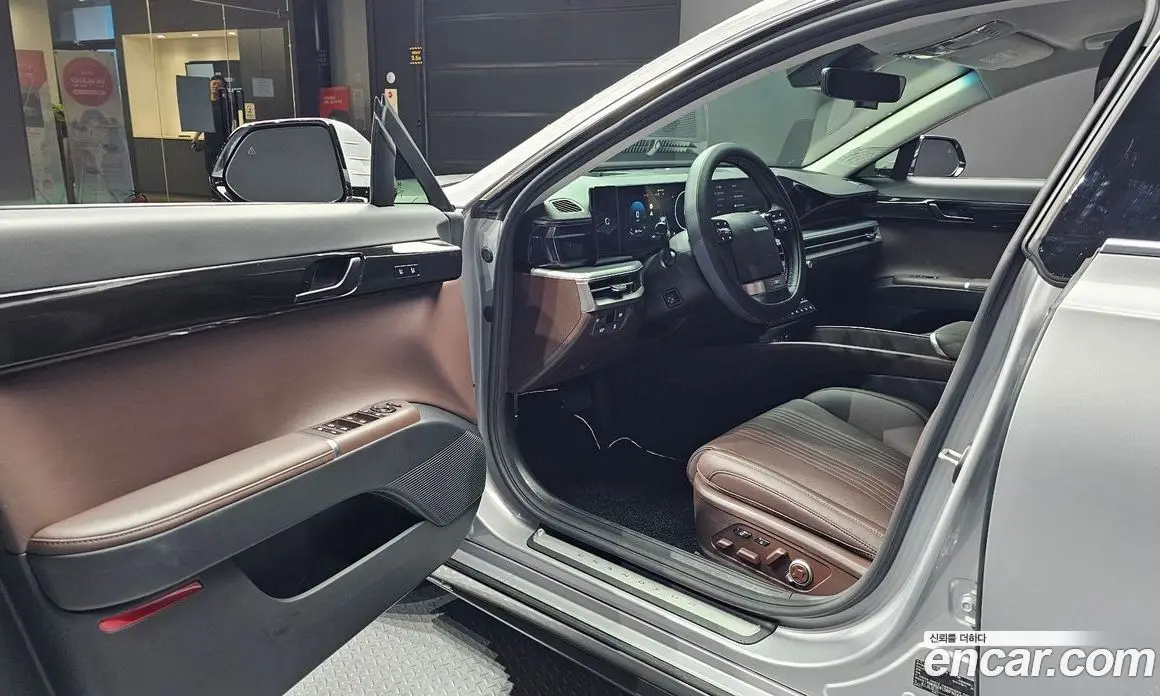 Hyundai Grandeur 2023 2.5 автомат (гидро), фото 13