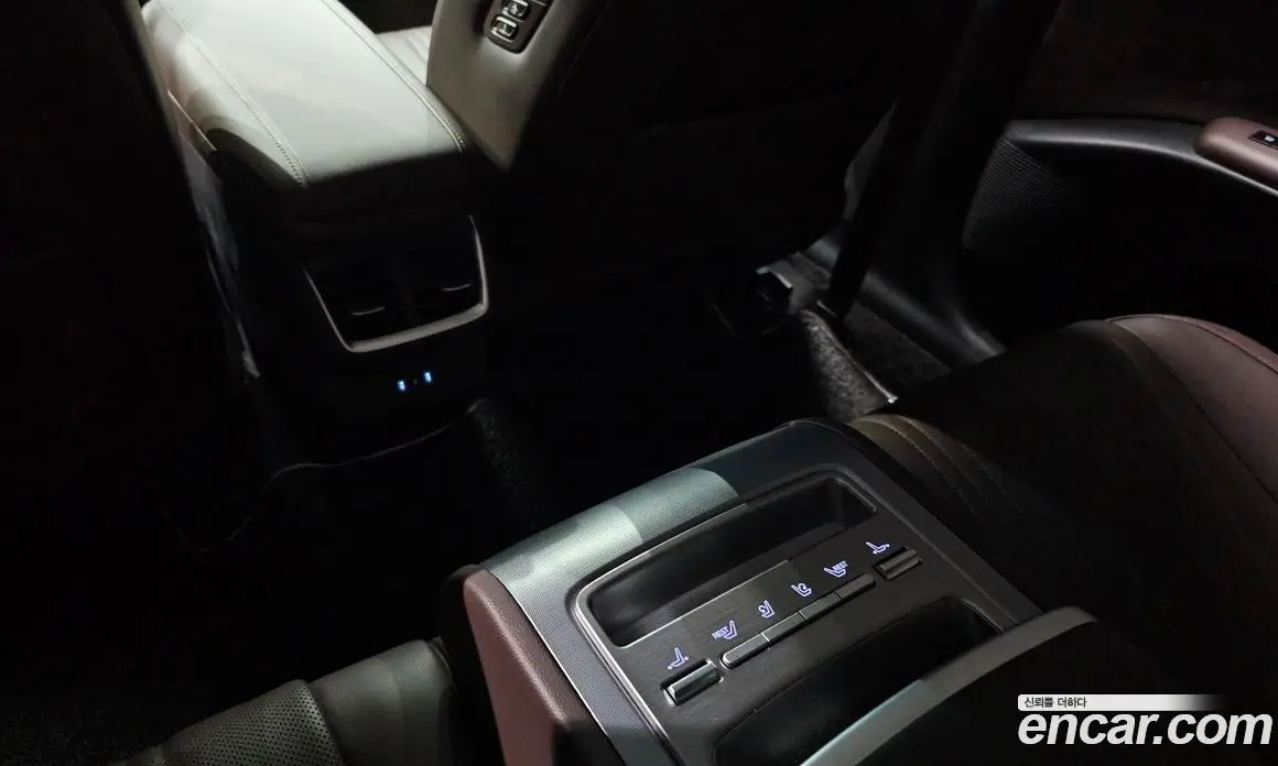 Hyundai Grandeur 2023 2.5 автомат (гидро), фото 24