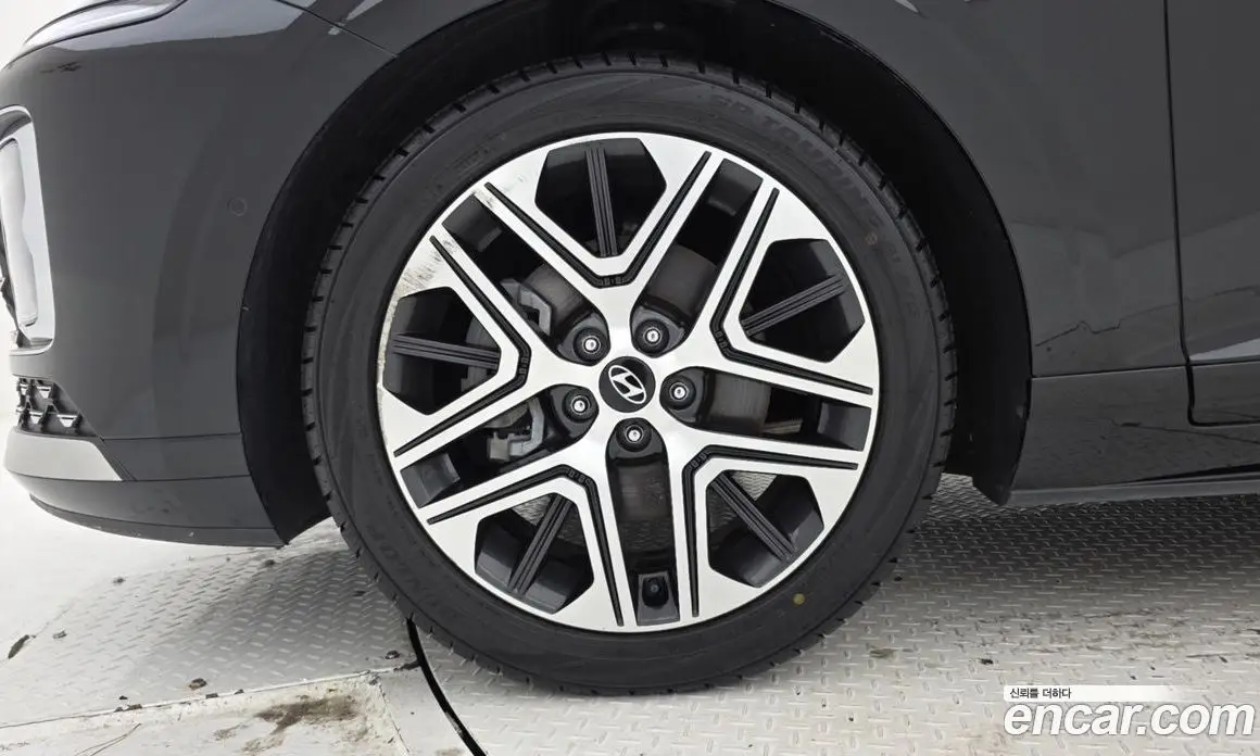 Hyundai Grandeur 2023 2.5 автомат (гидро), фото 5