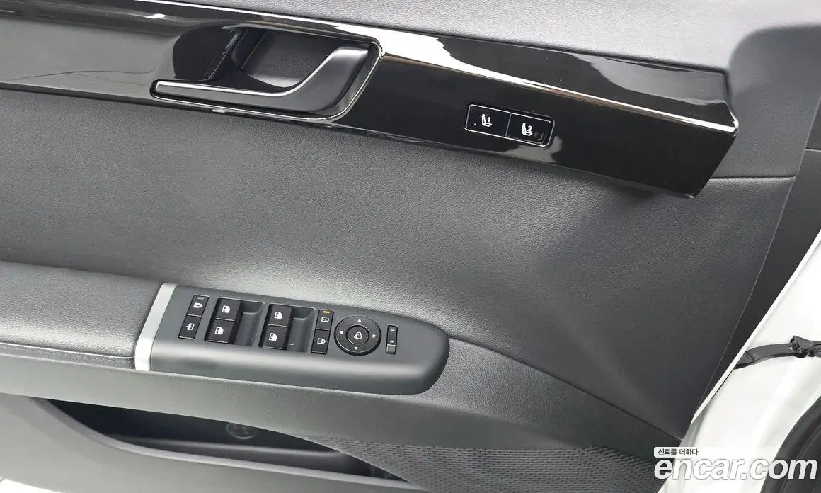 Hyundai Grandeur 2025 1.6 автомат (гидро), фото 33