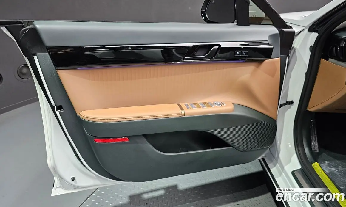 Hyundai Grandeur 2025 2.5 автомат (гидро), фото 14