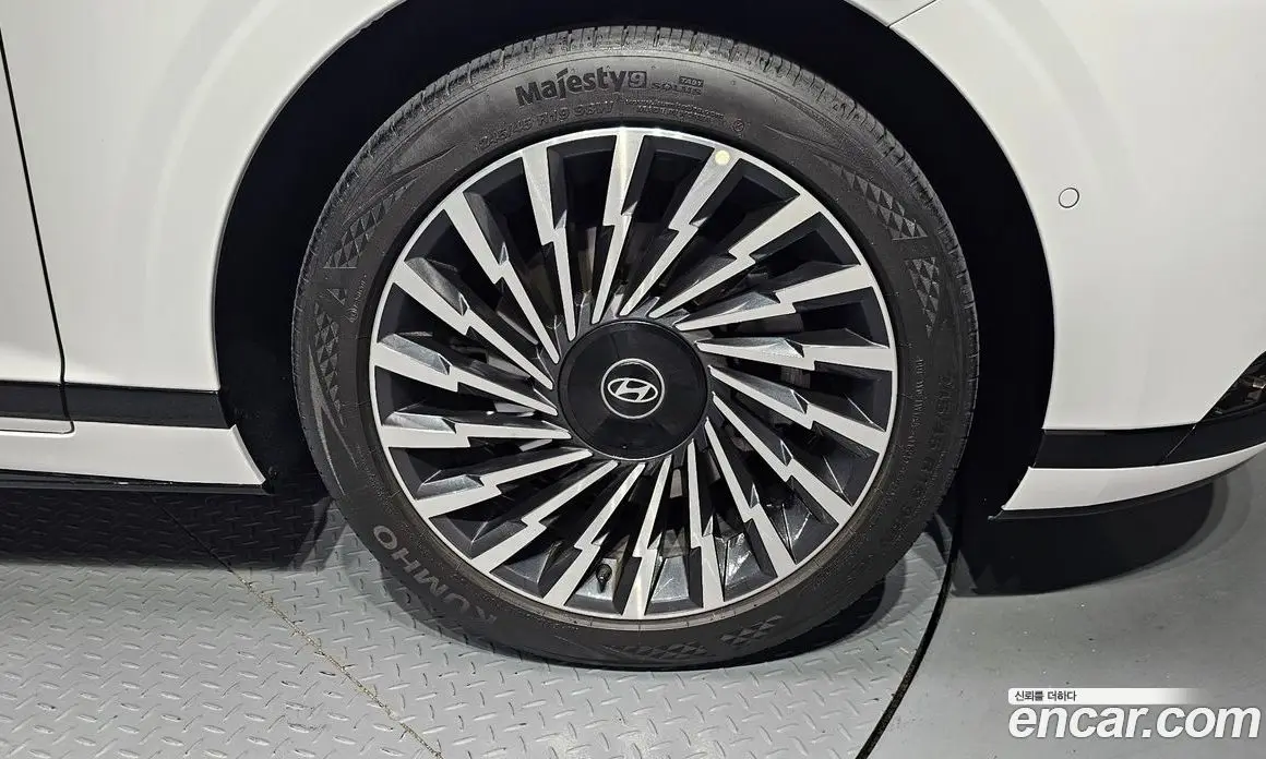 Hyundai Grandeur 2025 2.5 автомат (гидро), фото 7