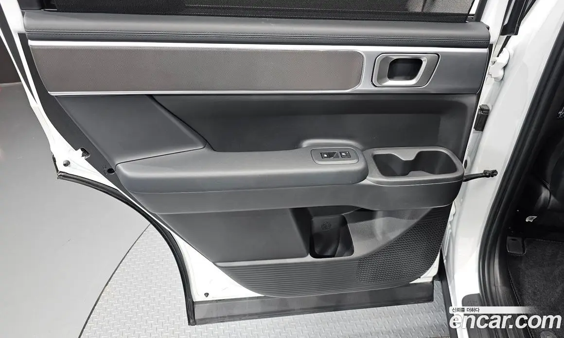 Hyundai Santa Fe 2024 1.6 автомат (гидро), фото 15