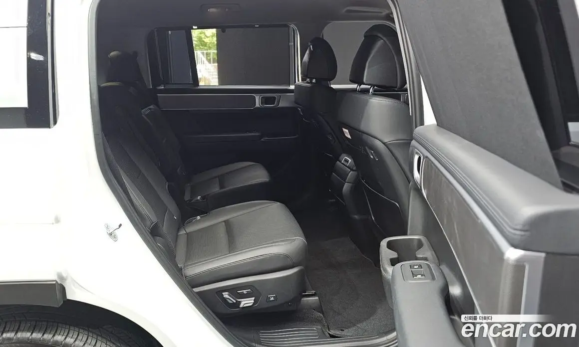 Hyundai Santa Fe 2024 1.6 автомат (гидро), фото 17