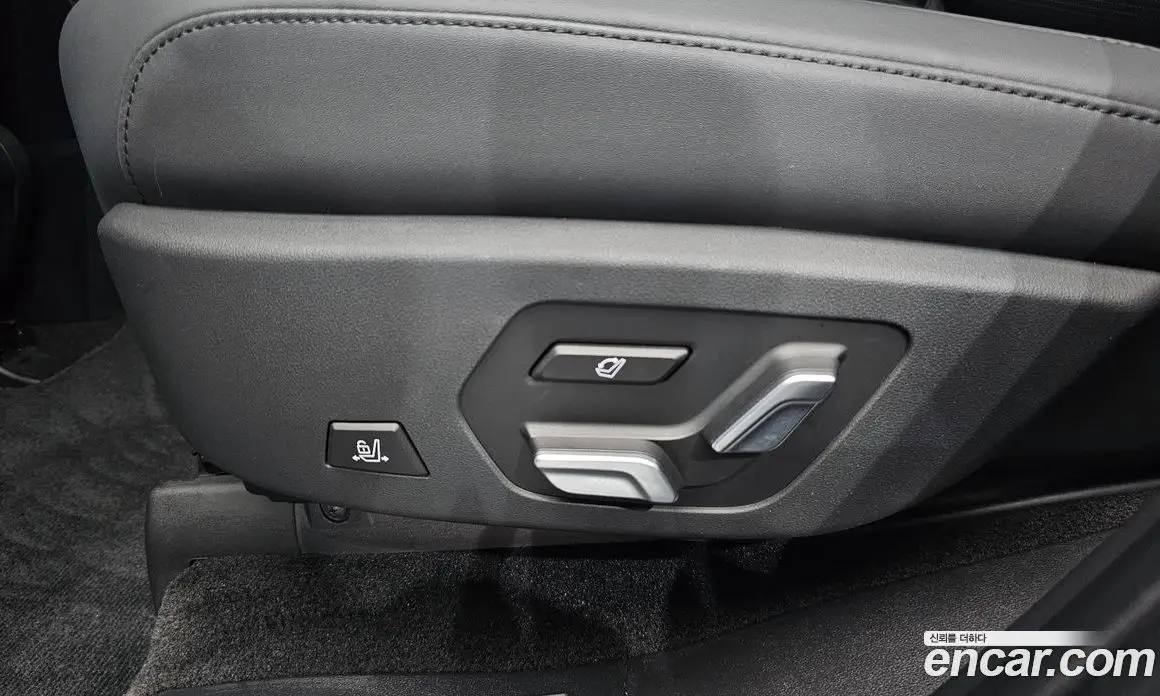 Hyundai Santa Fe 2024 1.6 автомат (гидро), фото 28