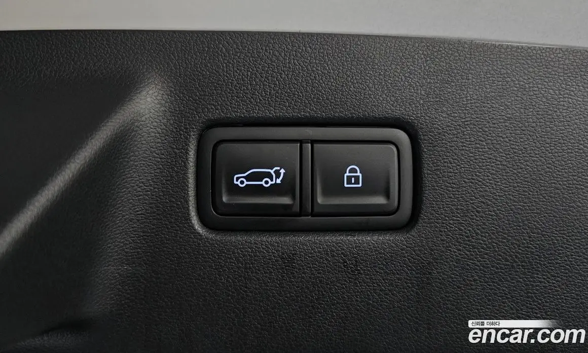 Hyundai Santa Fe 2024 1.6 автомат (гидро), фото 30
