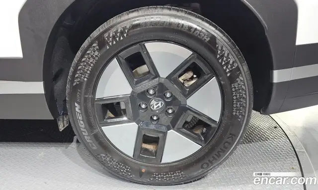 Hyundai Santa Fe 2024 1.6 автомат (гидро), миниатюра 7