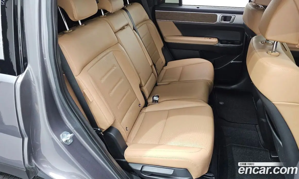 Hyundai Santa Fe 2024 2.5 автомат (гидро), фото 17