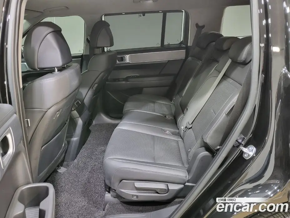 Hyundai Santa Fe 2025 1.6 автомат (гидро), фото 11