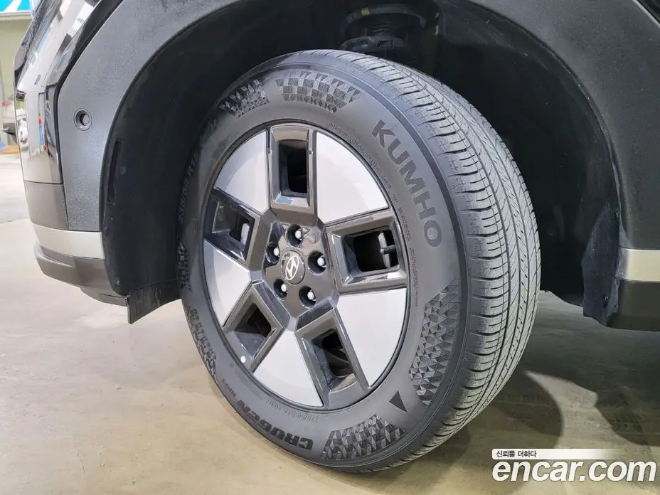 Hyundai Santa Fe 2025 1.6 автомат (гидро), фото 5