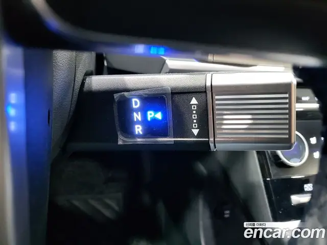 Hyundai Santa Fe 2025 1.6 автомат (гидро), миниатюра 9
