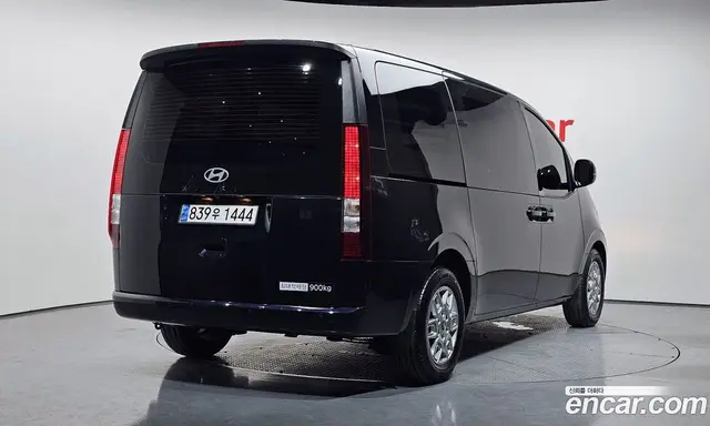 Hyundai Staria, 2024, 16 385 км