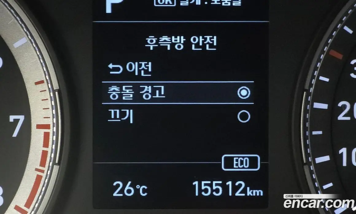 Hyundai Venue 2022 1.6 автомат (гидро), фото 30