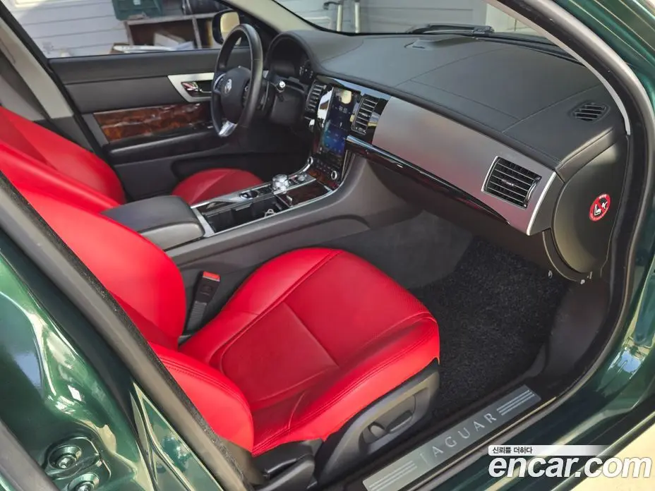 Jaguar XF 2012 5.0 автомат (гидро), фото 14 Jaguar XF 2012 5.0 автомат (гидро), фото 14