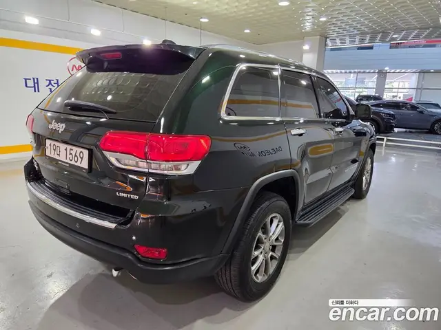 Jeep Cherokee 2014 3.0 автомат (гидро), миниатюра 5