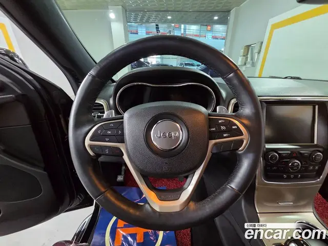 Jeep Cherokee 2014 3.0 автомат (гидро), миниатюра 10