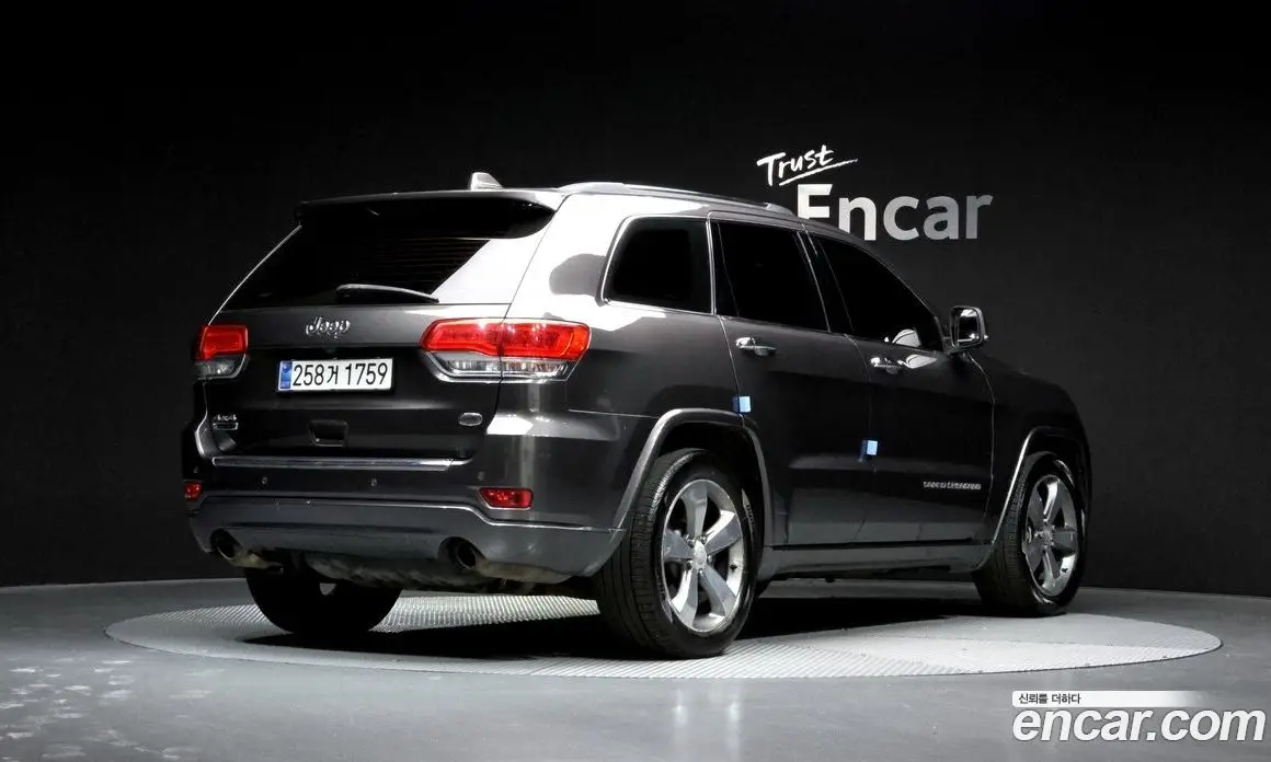 Jeep Cherokee 2015 3.0 автомат (гидро), фото 2 Jeep Cherokee 2015 3.0 автомат (гидро), фото 2