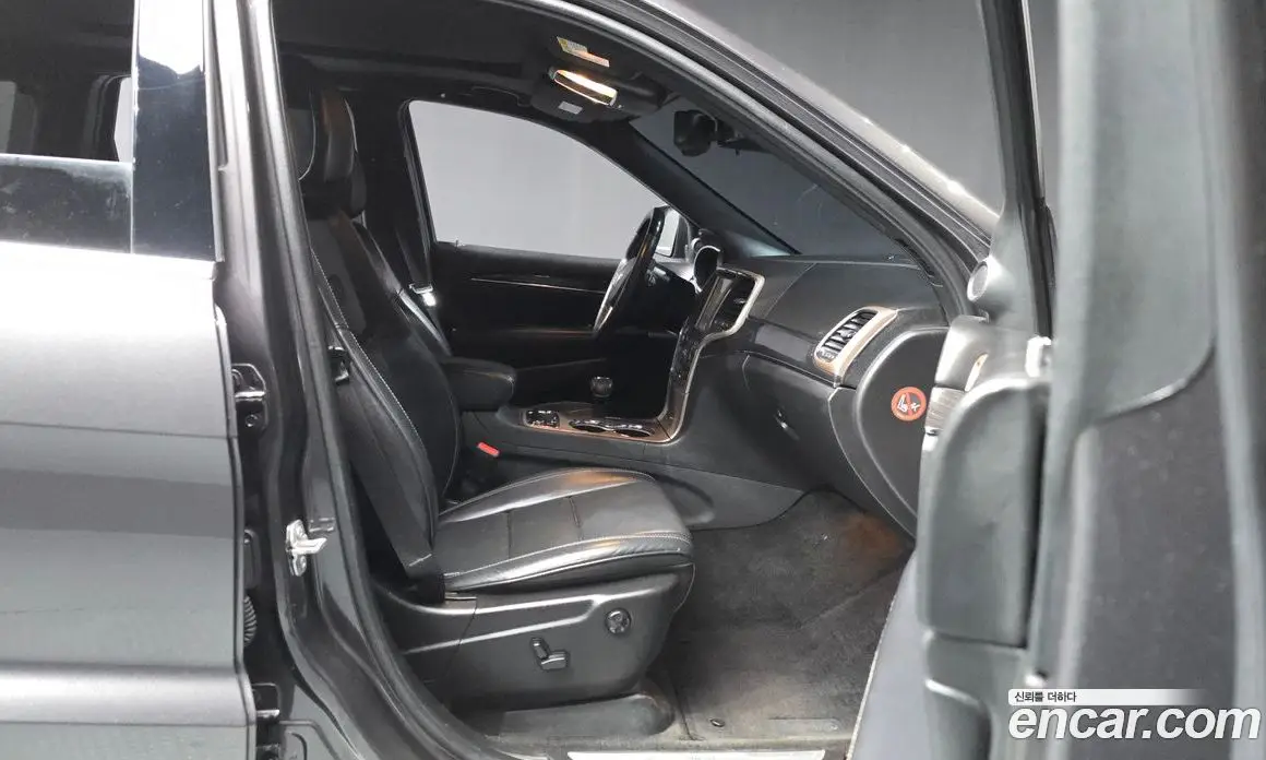 Jeep Cherokee 2015 3.0 автомат (гидро), фото 11 Jeep Cherokee 2015 3.0 автомат (гидро), фото 11