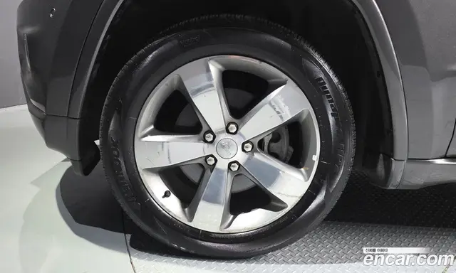 Jeep Cherokee 2015 3.0 автомат (гидро), миниатюра 5 Jeep Cherokee 2015 3.0 автомат (гидро), миниатюра 5