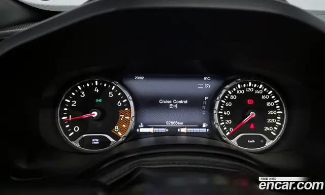 Jeep Renegade 2019 2.4 автомат (гидро), миниатюра 8