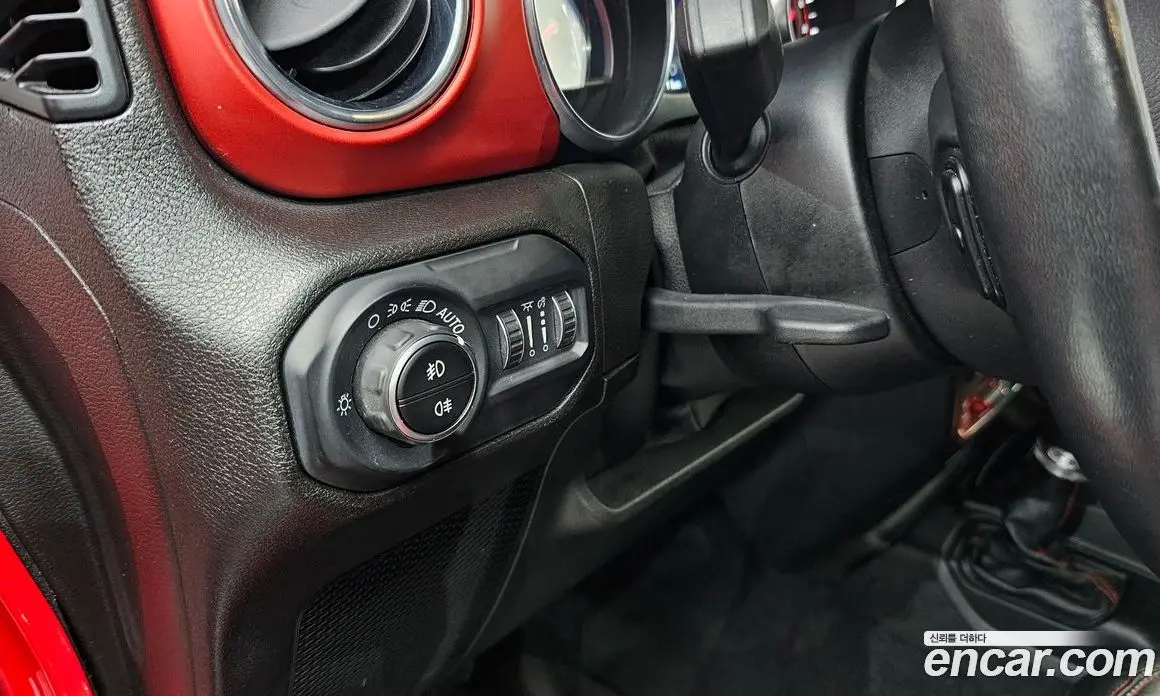 Jeep Wrangler 2019 2.0 автомат (гидро), фото 25