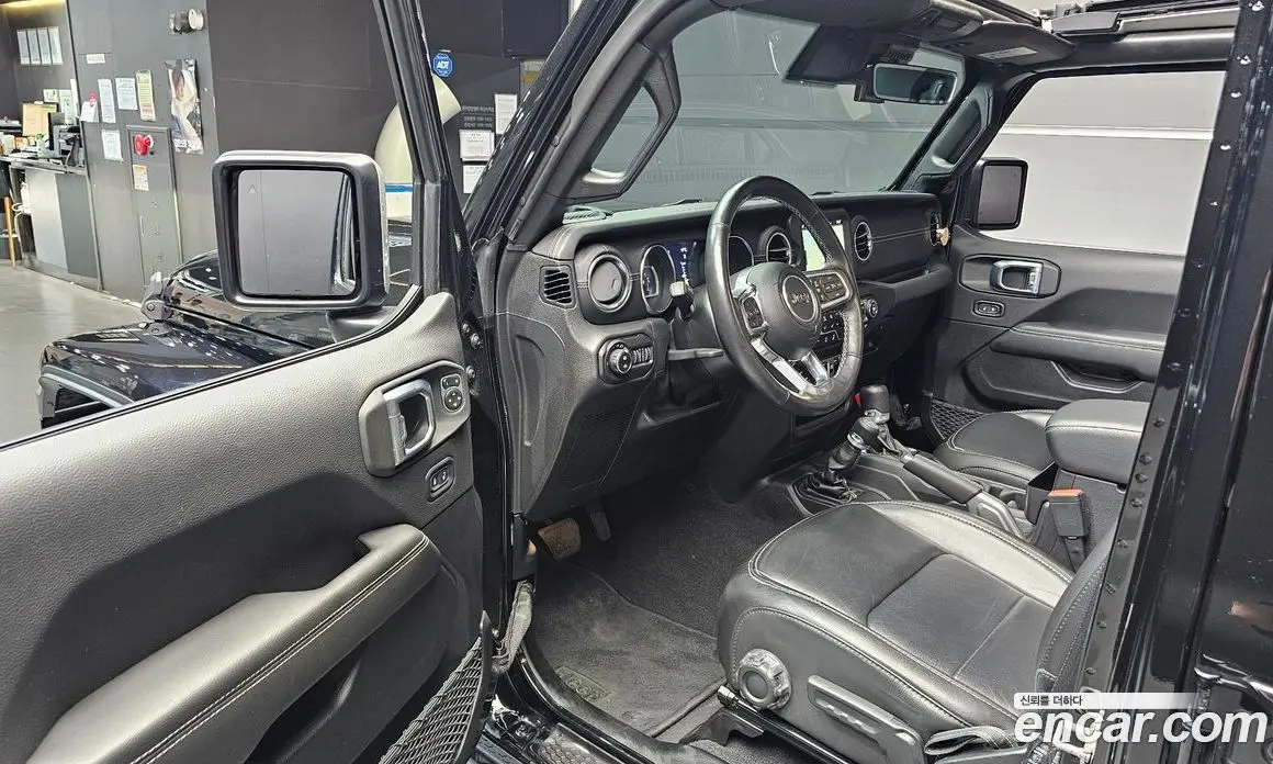 Jeep Wrangler 2021 2.0 автомат (гидро), фото 13