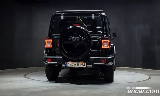 Jeep Wrangler 2021 2.0 автомат (гидро), миниатюра 4