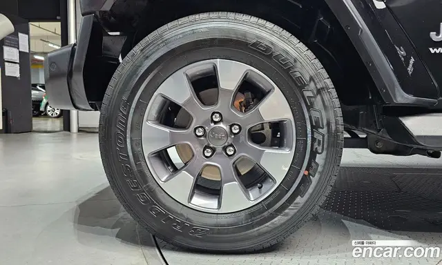 Jeep Wrangler 2021 2.0 автомат (гидро), миниатюра 5