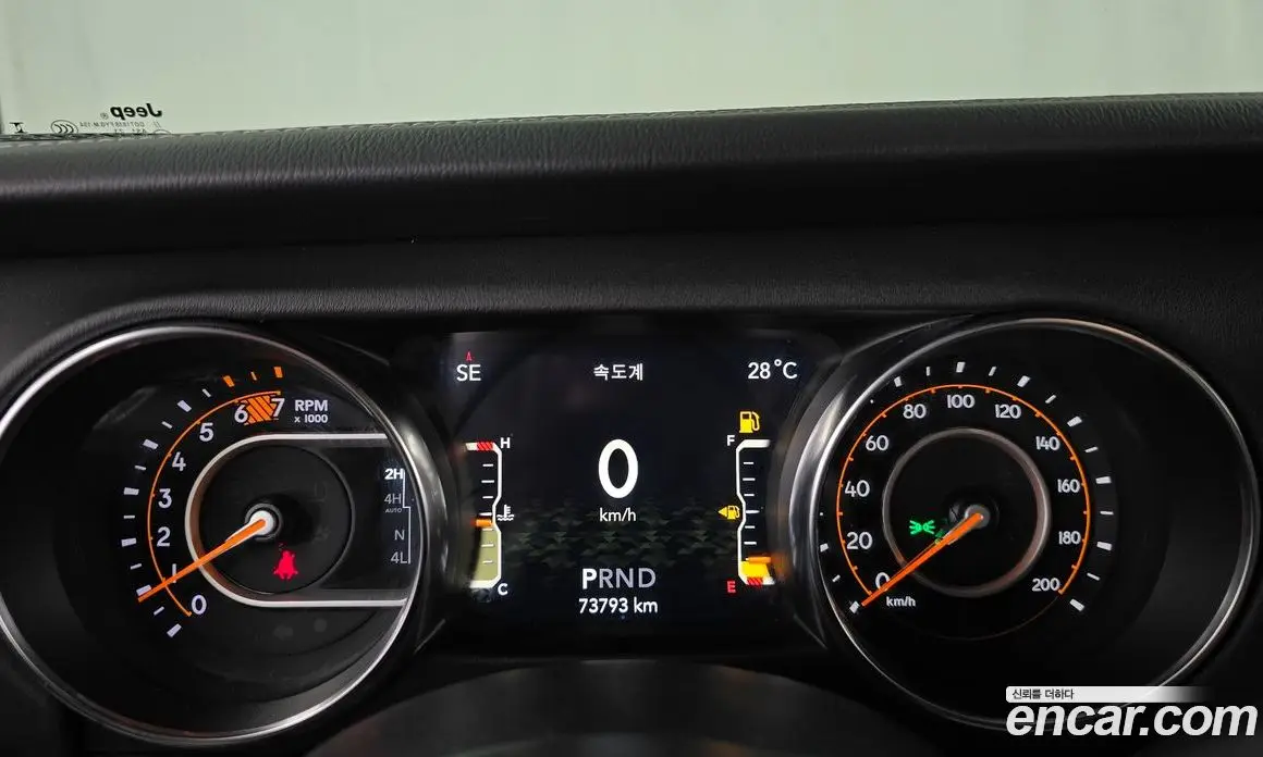 Jeep Wrangler 2022 2.0 автомат (гидро), фото 11