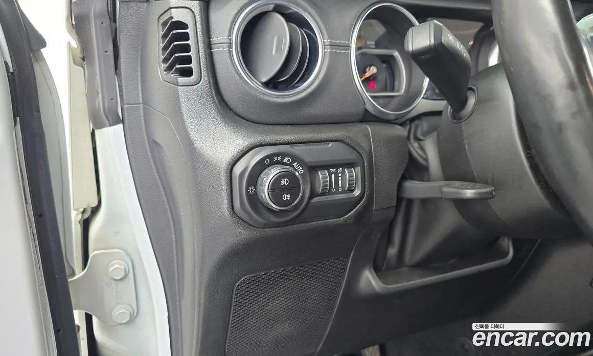 Jeep Wrangler 2022 2.0 автомат (гидро), фото 28