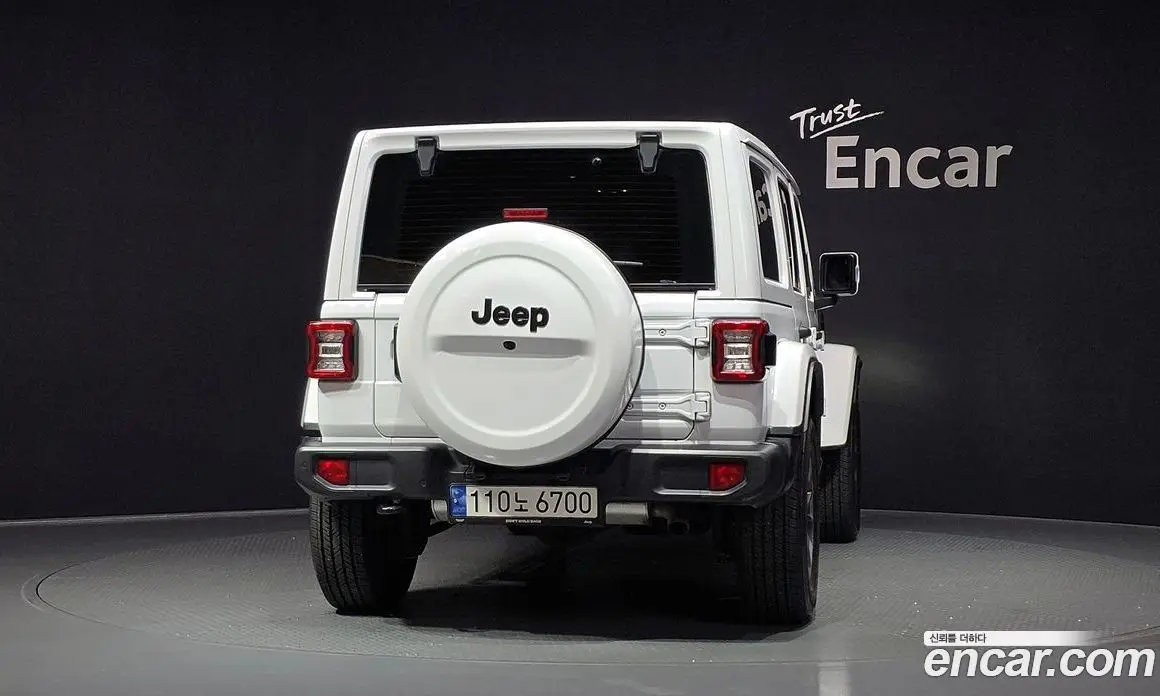 Jeep Wrangler 2022 2.0 автомат (гидро), фото 4