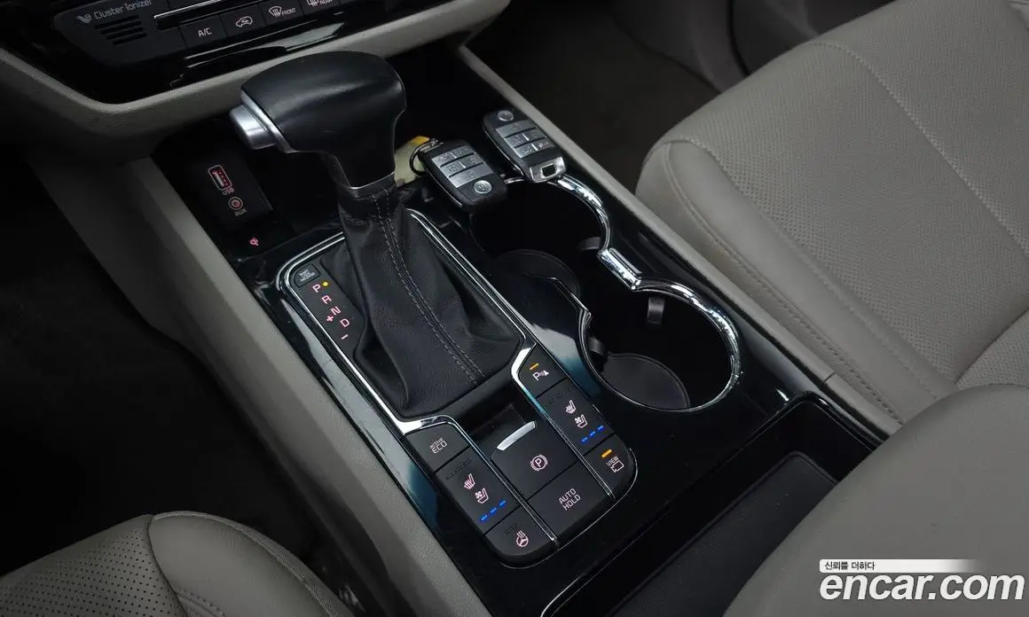 Kia Carnival 2019 2.2 автомат (гидро), фото 12