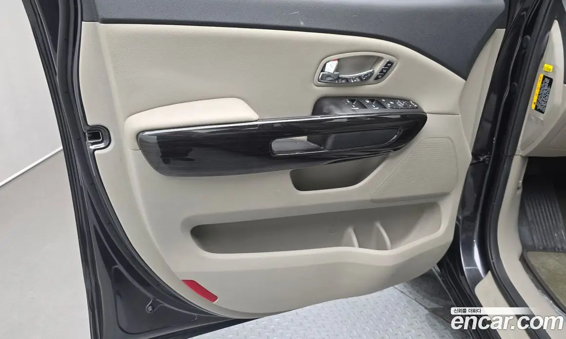 Kia Carnival 2019 2.2 автомат (гидро), фото 15