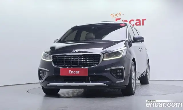 Kia Carnival 2019 2.2 автомат (гидро), миниатюра 3