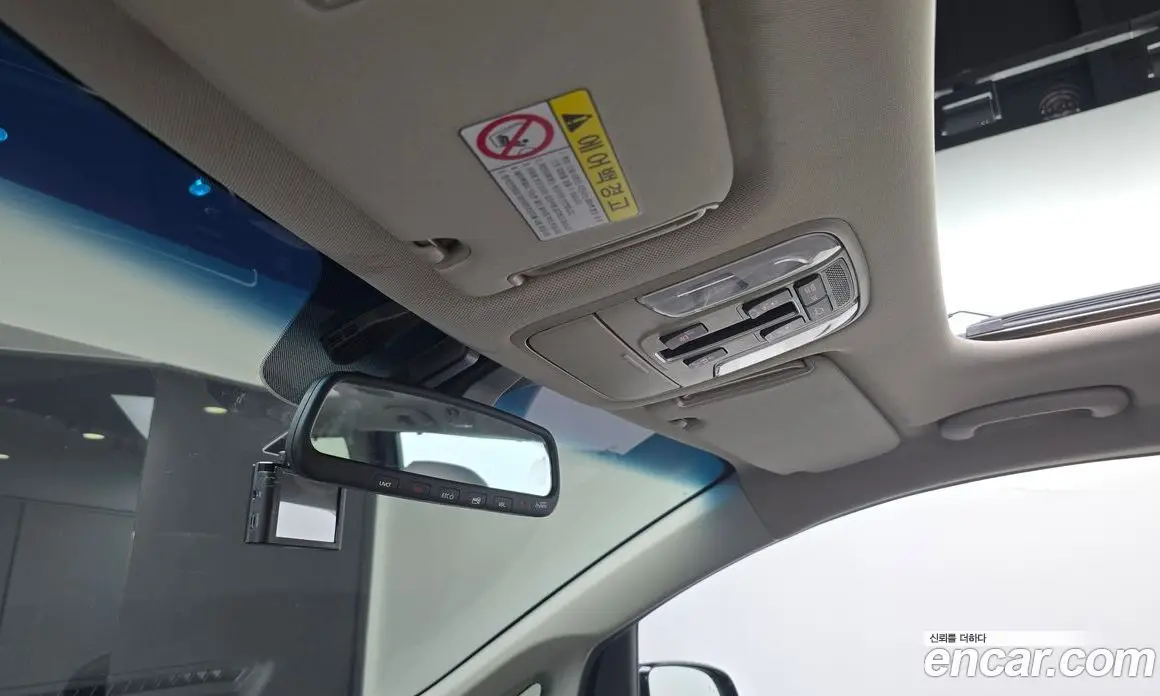 Kia Carnival 2019 2.2 автомат (гидро), фото 28