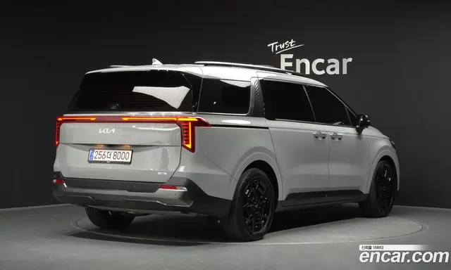 Kia Carnival, 2024, 38 121 км