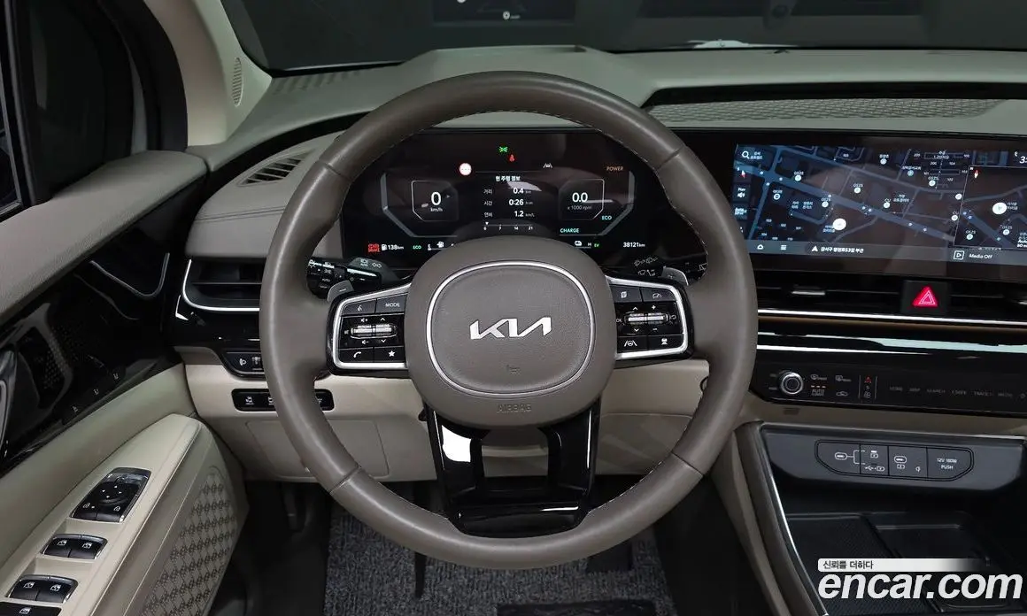 Kia Carnival 2024 1.6 автомат (гидро), фото 18
