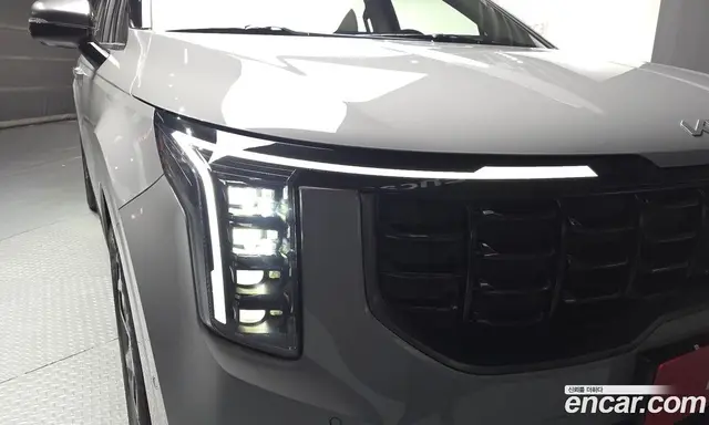 Kia Carnival 2024 1.6 автомат (гидро), миниатюра 7