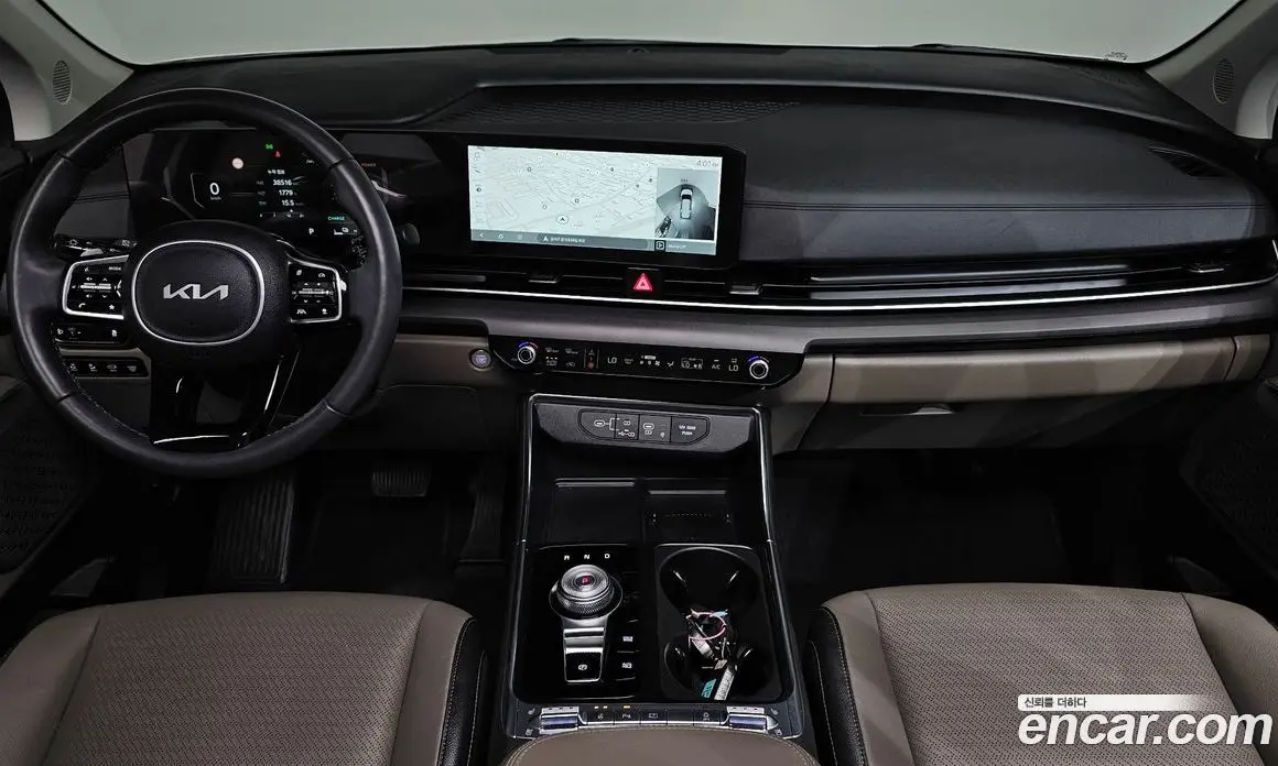 Kia Carnival 2024 1.6 автомат (гидро), фото 9
