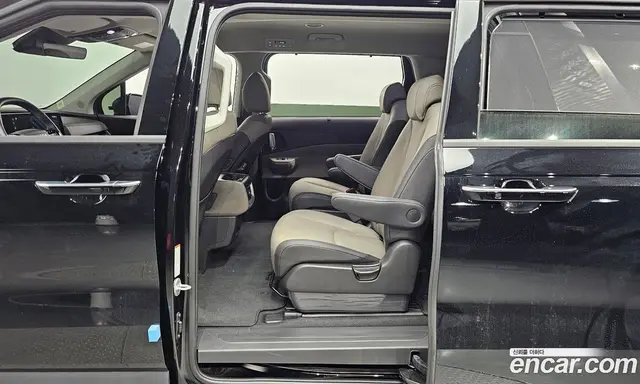 Kia Carnival 2026 1.6 автомат (гидро), миниатюра 11