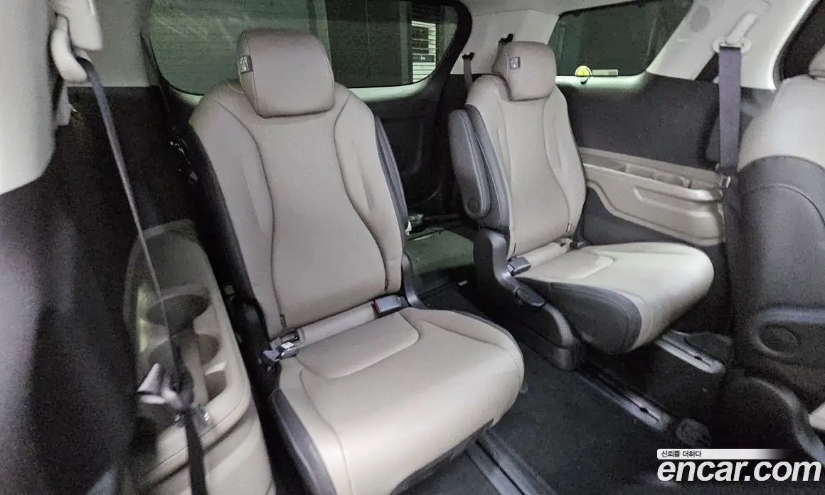 Kia Carnival 2026 1.6 автомат (гидро), фото 19