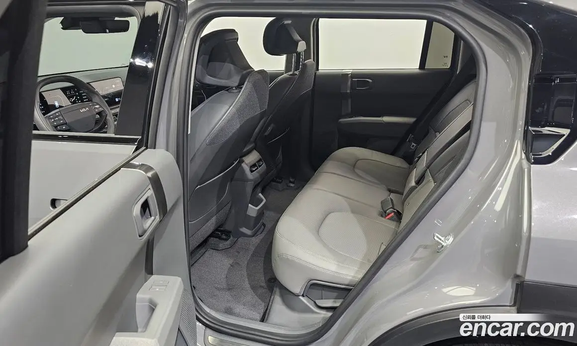 Kia EV3 2024 0.2 автомат (гидро), фото 12