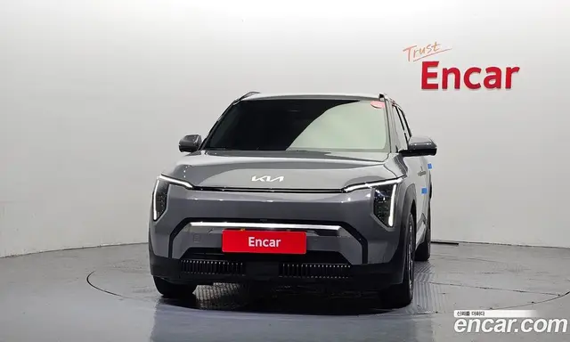 Kia EV3 2024 0.2 автомат (гидро), миниатюра 3