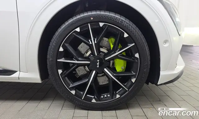 Kia EV6 2025 0.1 автомат (гидро), миниатюра 7