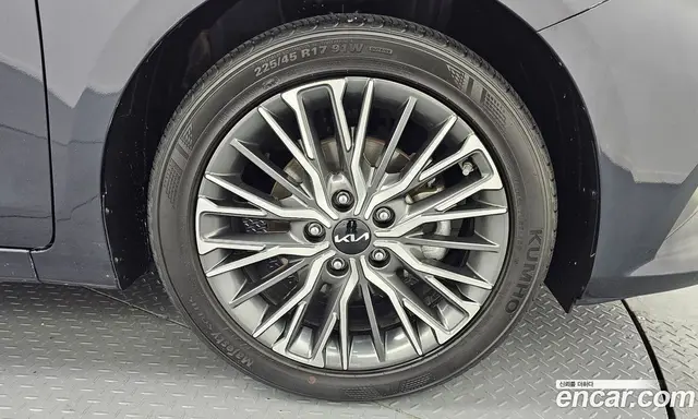 Kia K3 2024 1.6 автомат (гидро), миниатюра 7